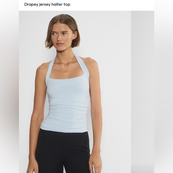 Aritzia Tops - Aritzia Halter Top